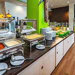 מלון Ahorn Waldhotel 3*