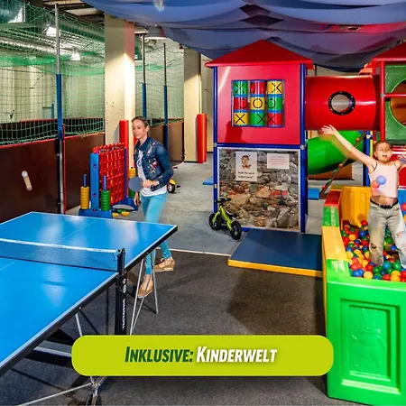 Ahorn Waldhotel 酒店 3*