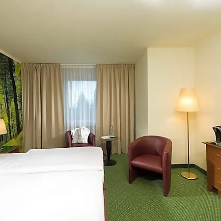 Ahorn Waldhotel 3*