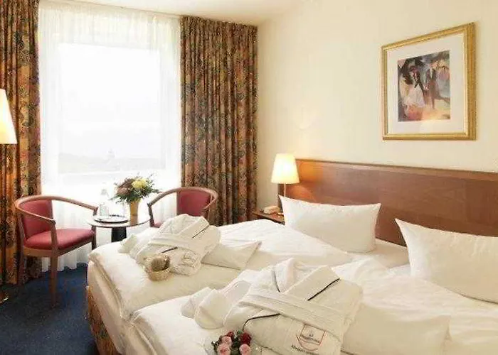 Ahorn Waldhotel Hotell 3*