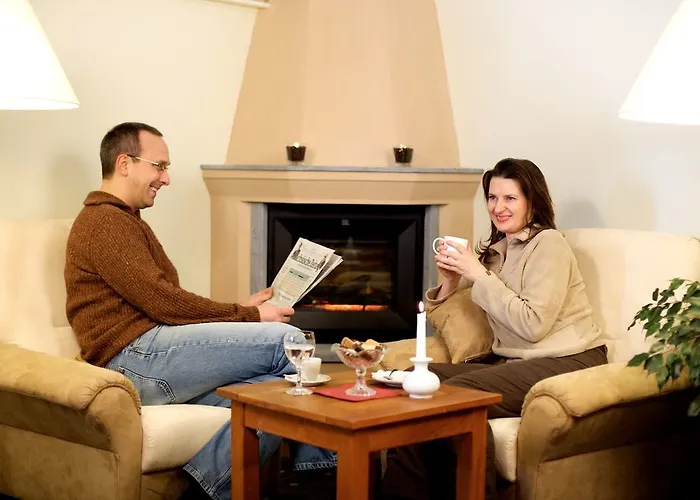 酒店 Ahorn Waldhotel 3*